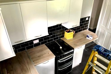 2 bed flat, Sandringham Crescent, Moortown, Leeds, LS178DE - Image 2