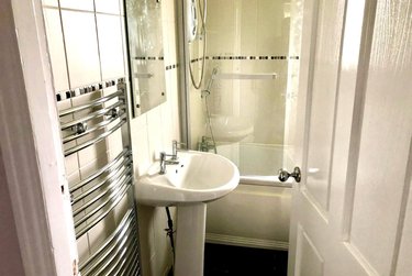 2 bed flat, Sandringham Crescent, Moortown, Leeds, LS178DE - Image 6