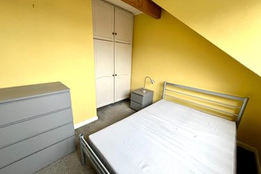 1 bed house, Room 1, 8 De Lacy Mount, Kirkstall, Leeds, LS53JF - Image 4