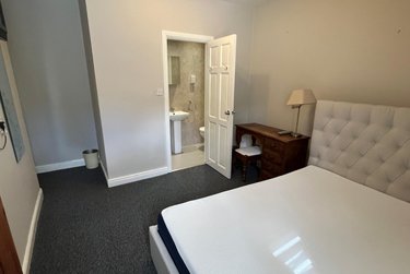 1 bed house, 6 Dragon Parade, Cookridge, Leeds, HG15DA - Image 2