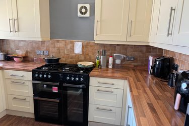 1 bed house, 6 Dragon Parade, Cookridge, Leeds, HG15DA - Image 2