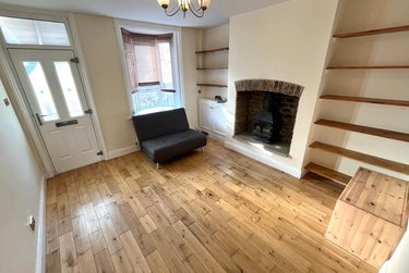 2 bed house, March Avenue, Moortown, Leeds, HG58DG - Image 2