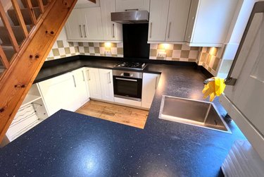 2 bed house, March Avenue, Moortown, Leeds, HG58DG - Image 12