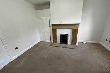 1 bed house, Tudor Cottage, Moortown, Leeds, LS178AW - Image 2