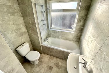 3 bed house, Brendon Avenue, City Centre, Luton, LU29LH - Image 7