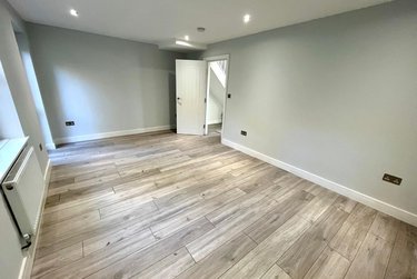 3 bed house, Brendon Avenue, City Centre, Luton, LU29LH - Image 3