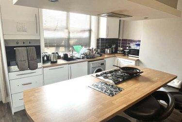 1 bed house, Morley, Leeds, LS277PP - Image 1