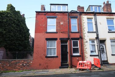 2 bed house, Temple View Place, Clarence Dock, Leeds, LS99JG - Image 12