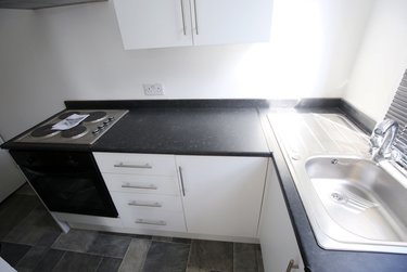 2 bed house, Temple View Place, Clarence Dock, Leeds, LS99JG - Image 11