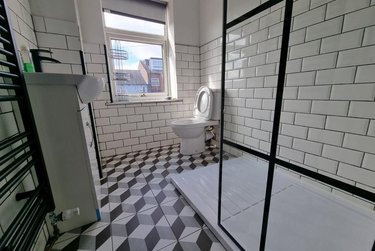 3 bed house, Woodside Terrace, Burley, Leeds, LS42QT - Image 4