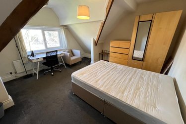 1 bed house, Room 7, 1a Darnley Road, West park, Leeds, LS165JF - Image 1