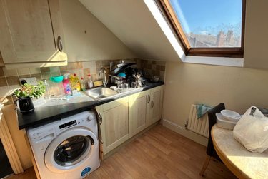 1 bed house, Room 7, 1a Darnley Road, West park, Leeds, LS165JF - Image 2