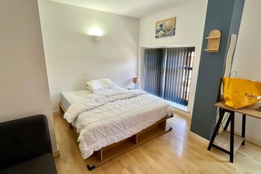 1 bed studio, 16 York Place, City Centre, Leeds, LS12EU - Image 1