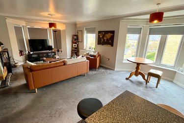 2 bed flat, Olympian Court, Layerthorpe, York, YO103UE - Image 4