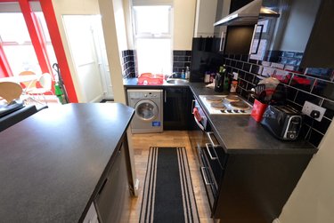 4 bed house, Mayville Street, Burley, Leeds, LS61ND - Image 9