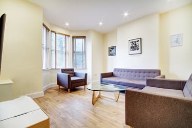 5 bed house, Booth Avenue, Fallowfield, Manchester, M146RB - Image 1