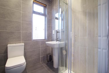 6 bed house, Hessle Terrace, Hyde Park, Leeds, LS61EQ - Image 3