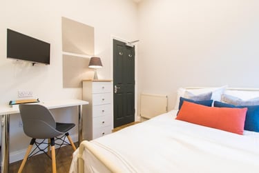 3 bed house, Camden Street, City Centre, Plymouth, PL48NW - Image 3