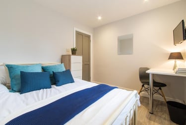 3 bed flat, Victoria Road, Hyde Park, Leeds, LS61PD - Image 6