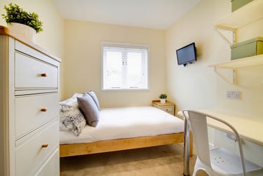 6 bed house, Kimbolton Avenue, Radford, Nottingham, NG71PT - Image 5