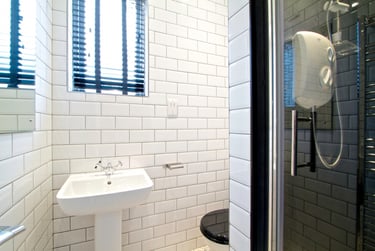 6 bed house, Kimbolton Avenue, Radford, Nottingham, NG71PS - Image 5