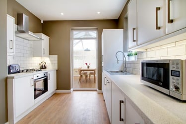 6 bed house, Booth Avenue, Fallowfield, Manchester, M146RB - Image 4