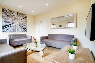 6 bed house, Booth Avenue, Fallowfield, Manchester, M146RB - Image 1