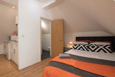 The Penthouse - Image 4