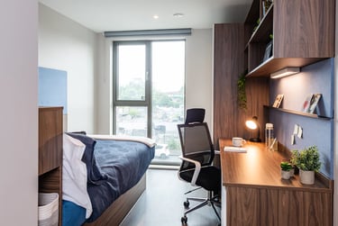 En-suite Silver - Image 2