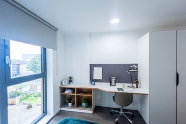 Ensuite Gold Plus Upper Floor - Image 2