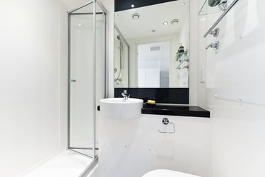 Studio gold at Merchant Studios, 6 Havannah Street, City Centre, Glasgow, G40AJ - Image 6