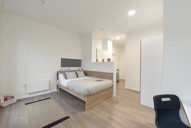 Studio Platinum - Image 1