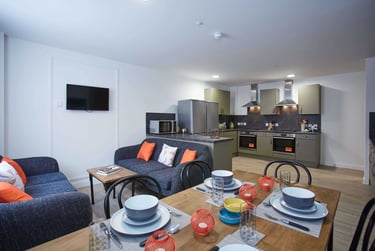 En-suite diamond at Mannequin House, 5 Blackhorse Lane, Walthamstow, London, E176DS - Image 3