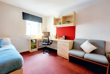 Ensuite standard at Nottingham Two, Midland Way, Dunkirk, Nottingham, NG73LP - Image 4