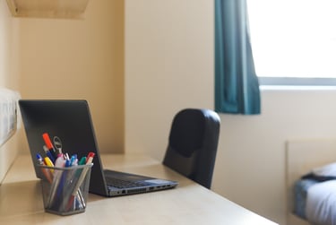 Ensuite gold - Image 1