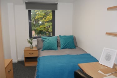 Ensuite - Bronze - Image 1