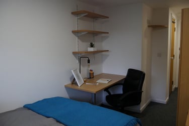 Ensuite - Bronze - Image 4