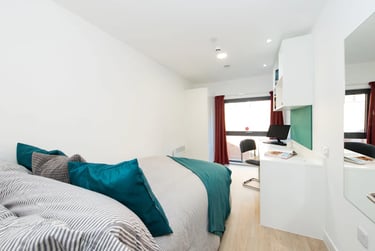 Two bedroom apartment bronze - Image 1
