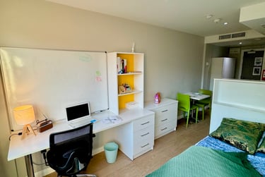 Studio bronze at Merchant Studios, 6 Havannah Street, City Centre, Glasgow, G40AJ - Image 12