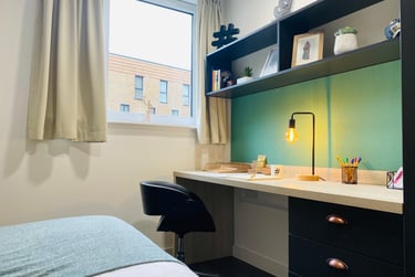 En-suite diamond at Mannequin House, 5 Blackhorse Lane, Walthamstow, London, E176DS - Image 2