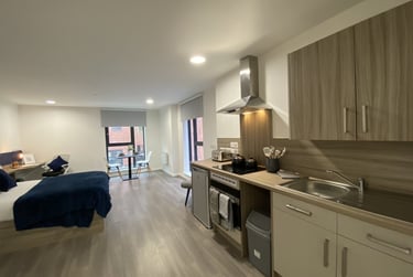 Studio Platinum - Image 1