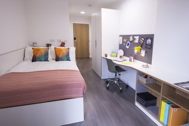 Ensuite Silver Plus - Upper Floor at Dobbie’s Point, North Hanover Street, City Centre, Glasgow, G40PY - Image 1