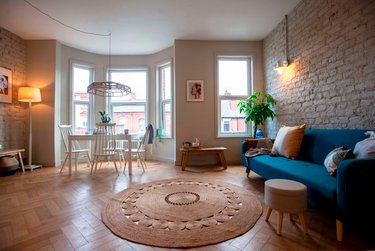 2 bed house, Levenshulme, Manchester, M192FP - Image 1