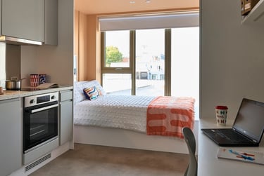 Silver Studio - Image 3