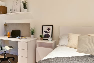 Platinum Plus Studio - Image 5