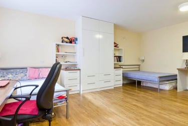 Twin Studio - Image 4