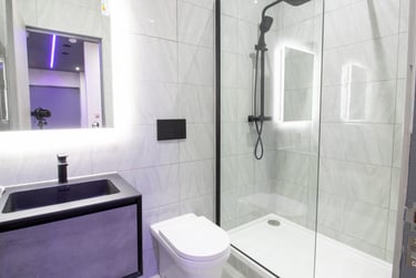 Studio Luxe D - Image 4