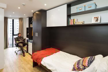 Studio apartment - Tower Bridge (Summer Room) at Tower Bridge, 52 Minories, Tower Hill, London, EC3N1JJ - Image 1