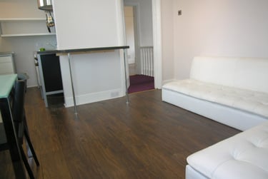 3 bed house, Winton, Bournemouth, BH91AU - Image 3