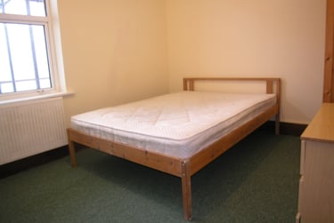 4 bed house, Charminster, Springbourne, Bournemouth, BH88NZ - Image 9